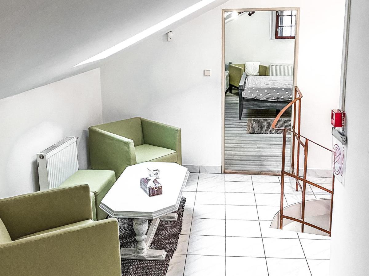 Vinarna Vikarka Otel Litoměřice Dış mekan fotoğraf